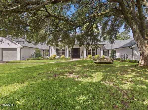 103 Shannon Rd, Lafayette, LA 70503
