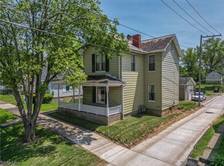 210 Montgomery St, Marietta, OH 45750