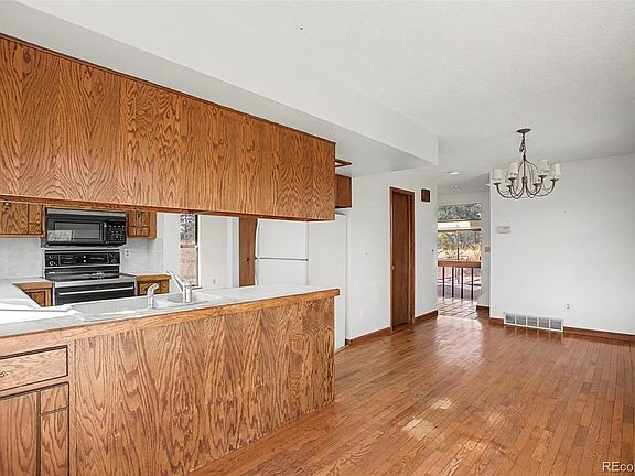 5th image of 5765 Thunder Hill Road