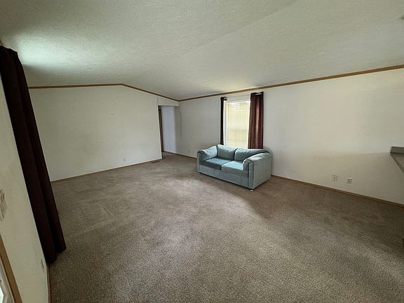 3rd image of 3301 W 2nd #36