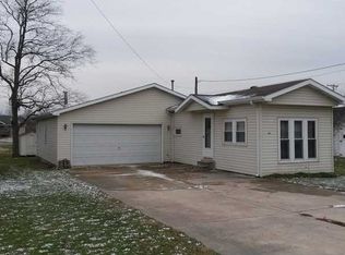 305 W Plum St, Frankton, IN 46044