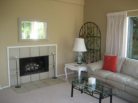 3rd image of 13801 SE 42nd Pl