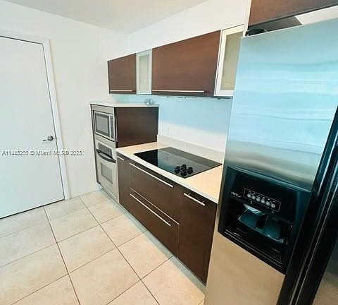 5th image of 1900 N Bayshore Dr APT 2517