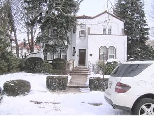 Sold by Bright Horizons Realty | media 3