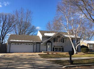 1001 S Covenant Ln, Appleton, WI 54915