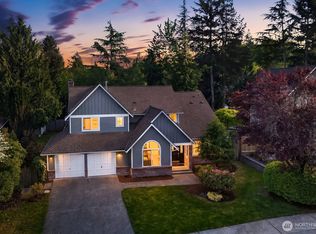 23203 NE 18th Pl, Sammamish, WA 98074