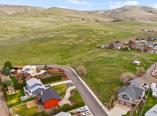 Nka E Hillcrest Dr, Yakima, WA 98901