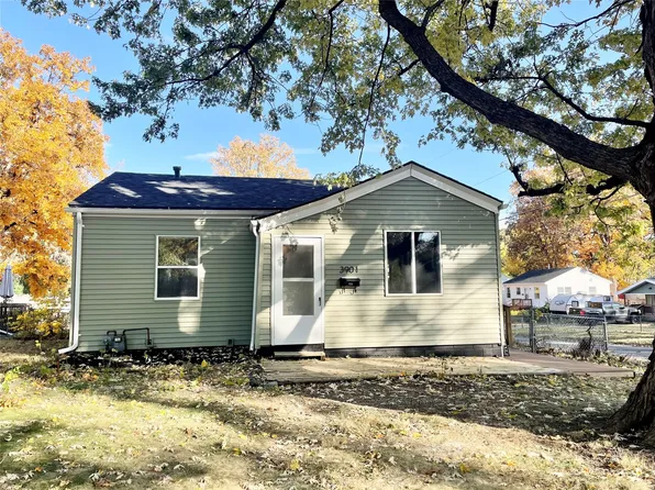 3901 Lawnwoods Dr, Des Moines, IA 50310
