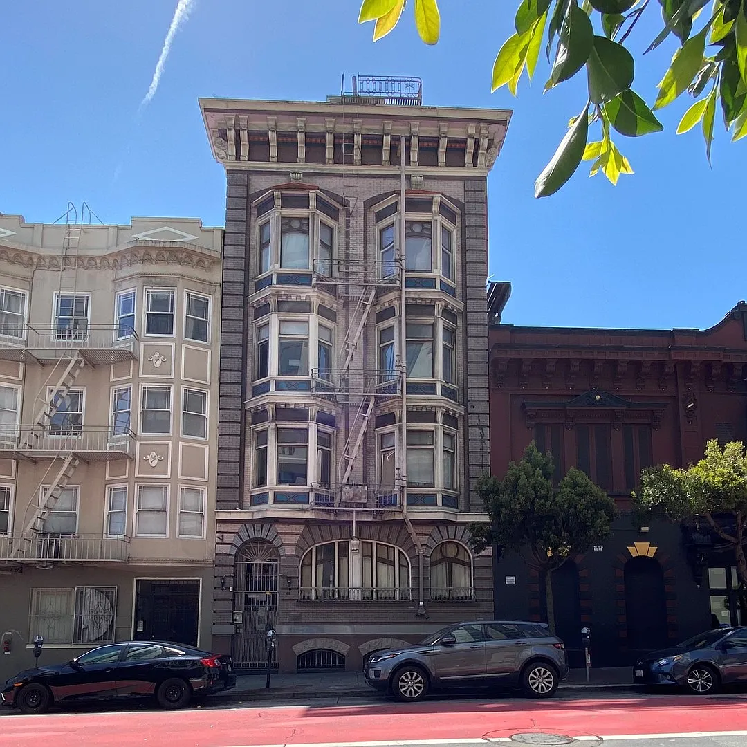 851 OFarrell Street — Photo 1