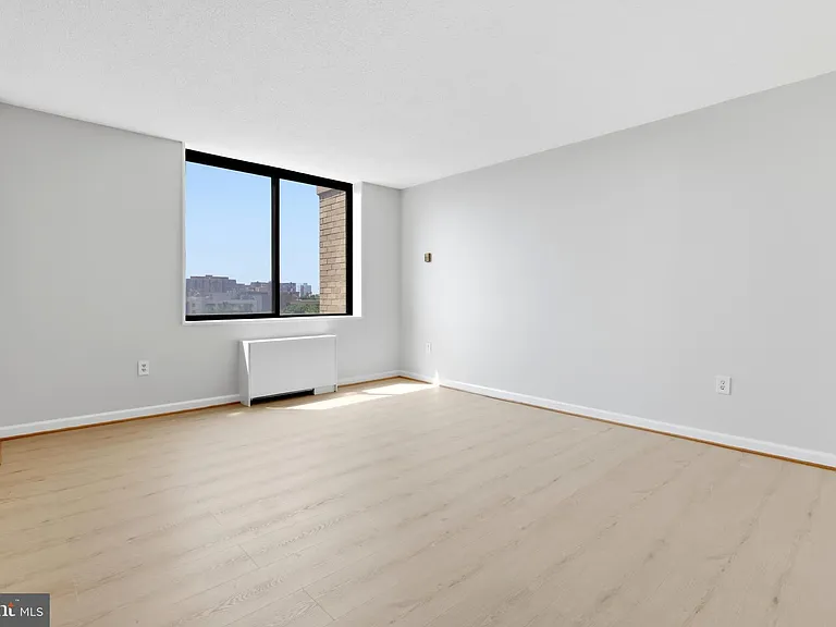 3705 S George Mason Dr #913S — Photo 17