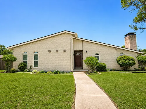 610 Apache Dr Photo 1