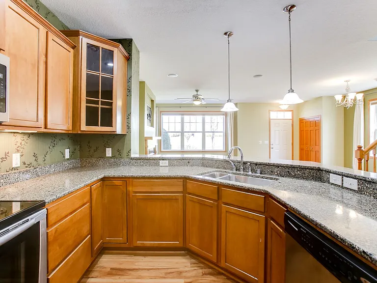 3331 Cherry Ln #D — Photo 13