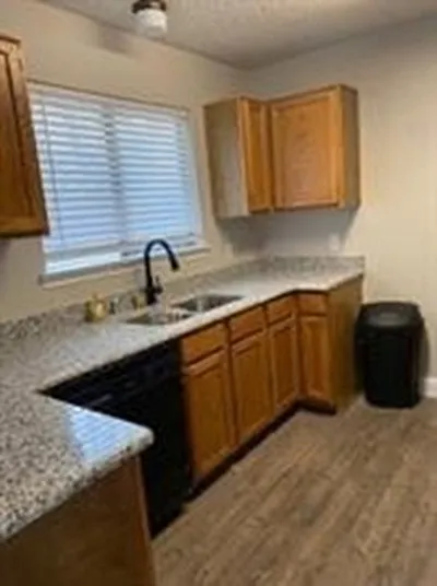 816 Wyndham Pl — Photo 6