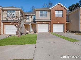 1320 Hendrix Rd APT 105, Tallahassee, FL 32301