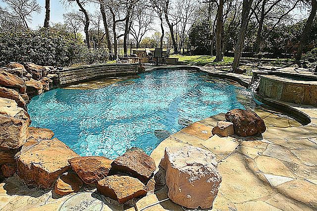 1st image of 13418 Hughes Ln