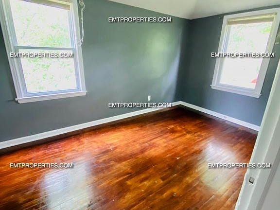 3rd image of 2346 E 41st St