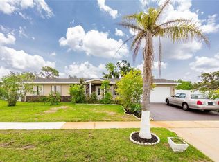 2468 Beacon Dr, Pt Charlotte, FL 33952