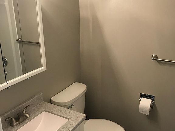 5th image of 240-242 S Clarmar Ave