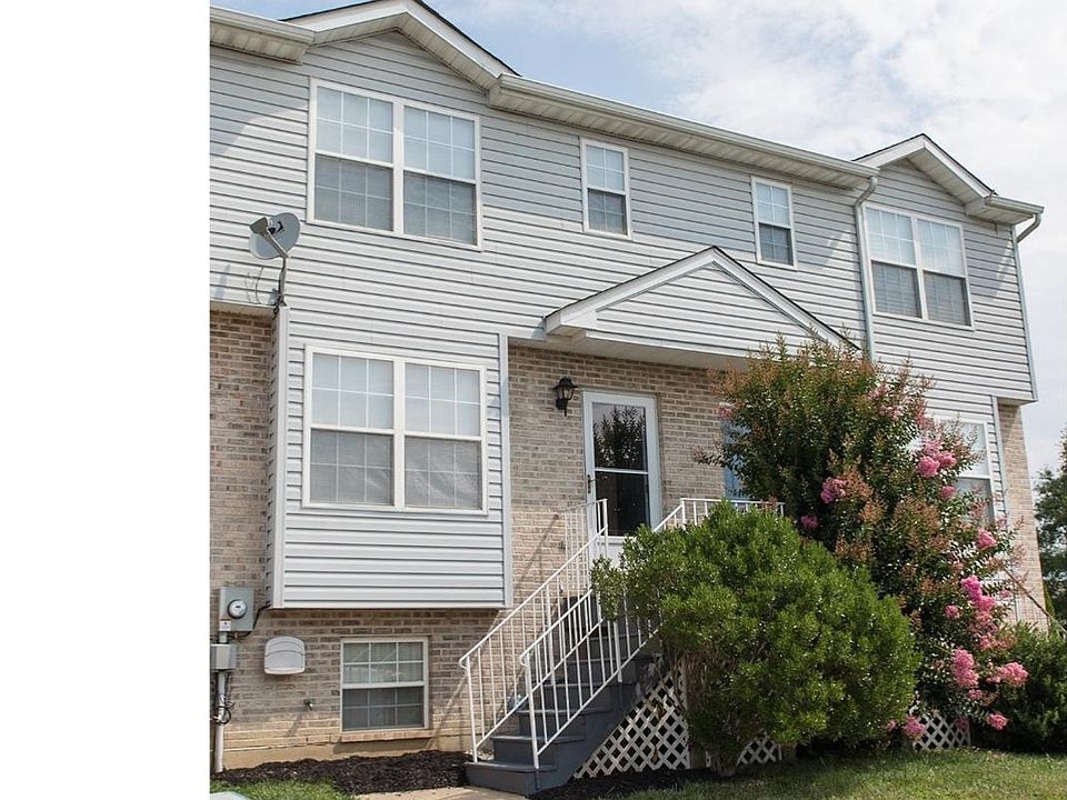 1st image of 102 Rosie Dr