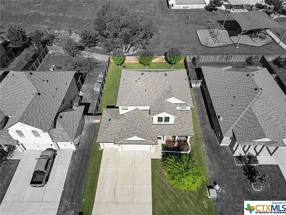 4th image of 1122 Daffodil Dr