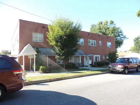 705 Briarcliff Rd, Middletown, PA