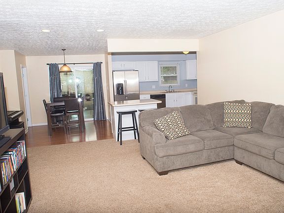 2nd image of 1479 Windward Dr