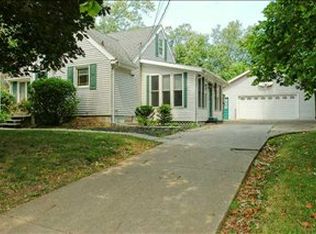 1530 E Park Ave, Des Moines, IA 50320