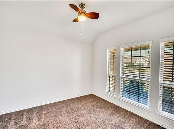 4th image of 3209 Honeycomb Way