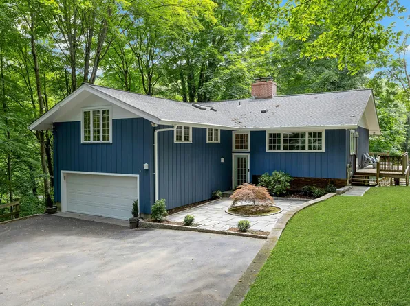 3 Andrews Drive, Darien, CT 06820