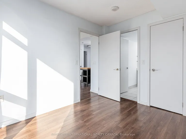 36 Lisgar St #LPH03E — Photo 15