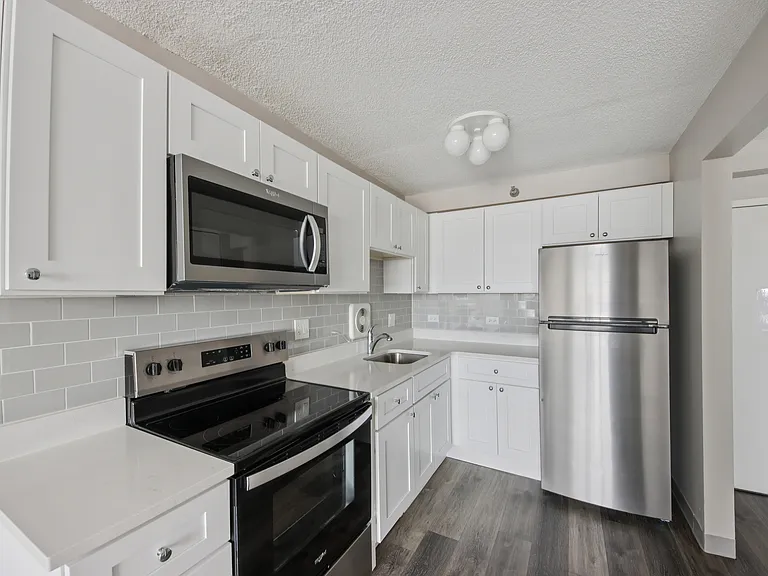 Legacy Crossings Apartment Living — Photo 23