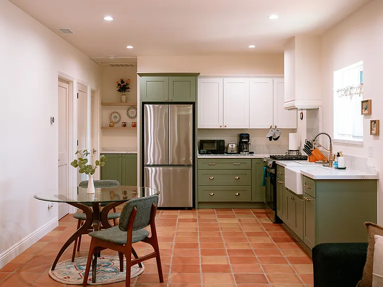613 W Olive Ave #1 — Photo 11