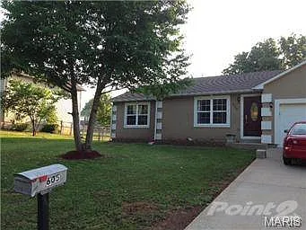 605 Laplante Dr photo 1