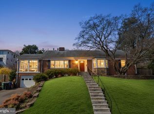 3438 N George Mason Dr, Arlington, VA 22207