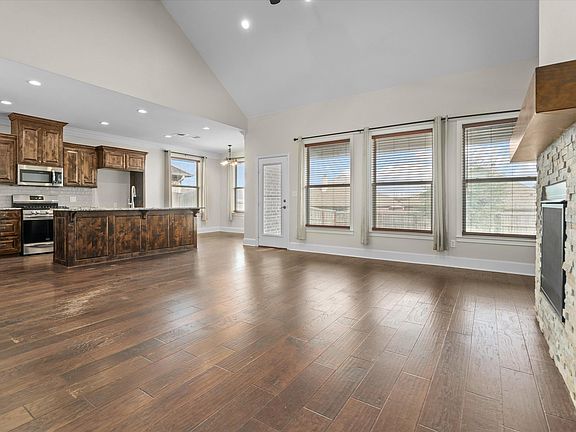 5th image of 7356 Flat Rock Ln