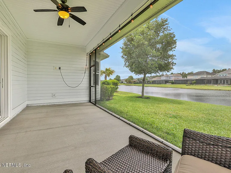 102 Seabrook Dr — Photo 62