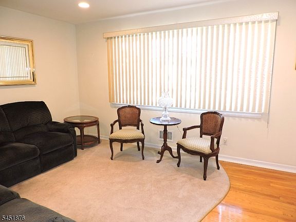 3rd image of 15 Main Ave #0