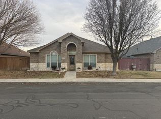6604 Amber Dr, Odessa, TX 79762