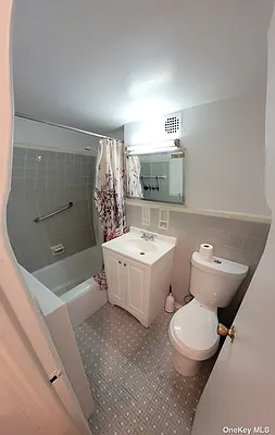 Rented by EZ Sell Realty | media 8