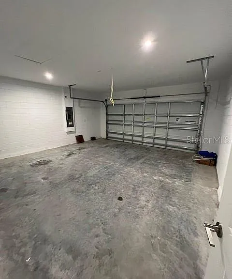 200 Aquamarine Ln — Photo 17