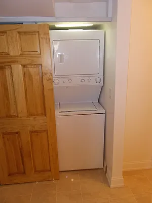 Rented by Farran & Associates | media 28