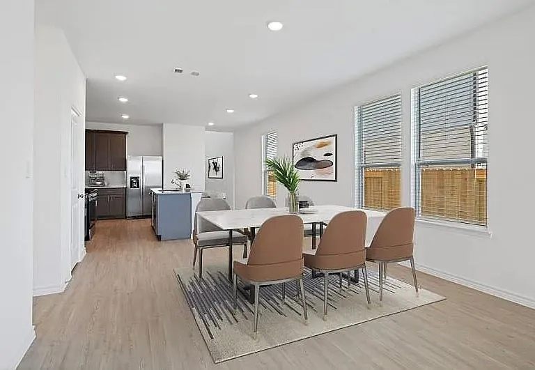 414 Kinglet Ct — Photo 1