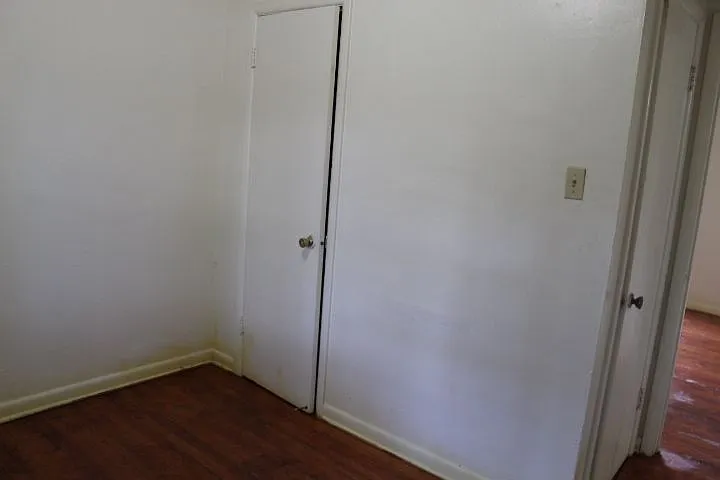 19 Exeter Dr — Photo 16