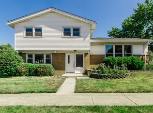 10544 S Kostner Ave, Oak Lawn, IL