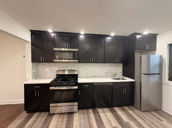 8 Catherine Ct #32E, Jersey City, NJ 07305