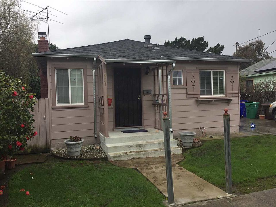 1st image of 921 Ventura St
