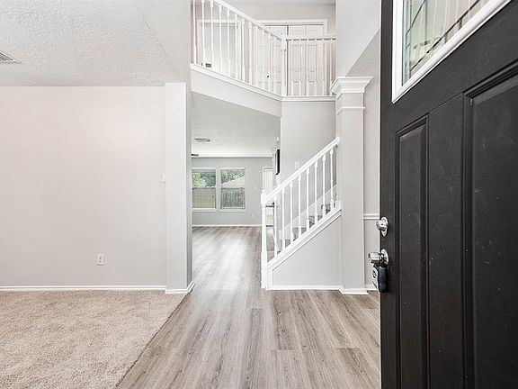 5th image of 13707 Firerock Drive