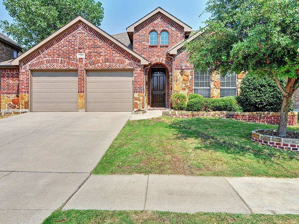 1st image of 233 White Dr