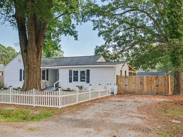 712 Paul St, Newport News, VA 23605