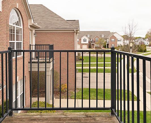 2nd image of 625 Worthington Dr #21